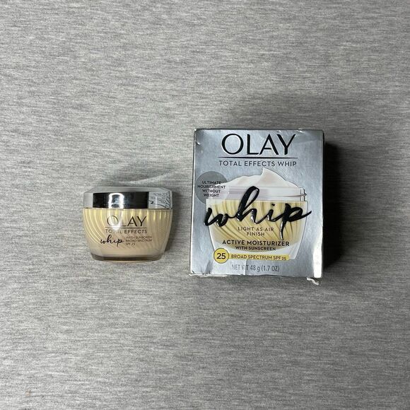 Olay Total Effects SPF Sunscreen Whip Face Moisturizer - Picture 3 of 10
